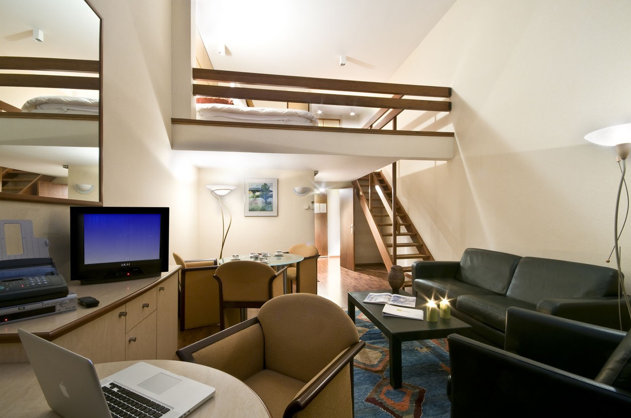 B-aparthotel Montgomery,